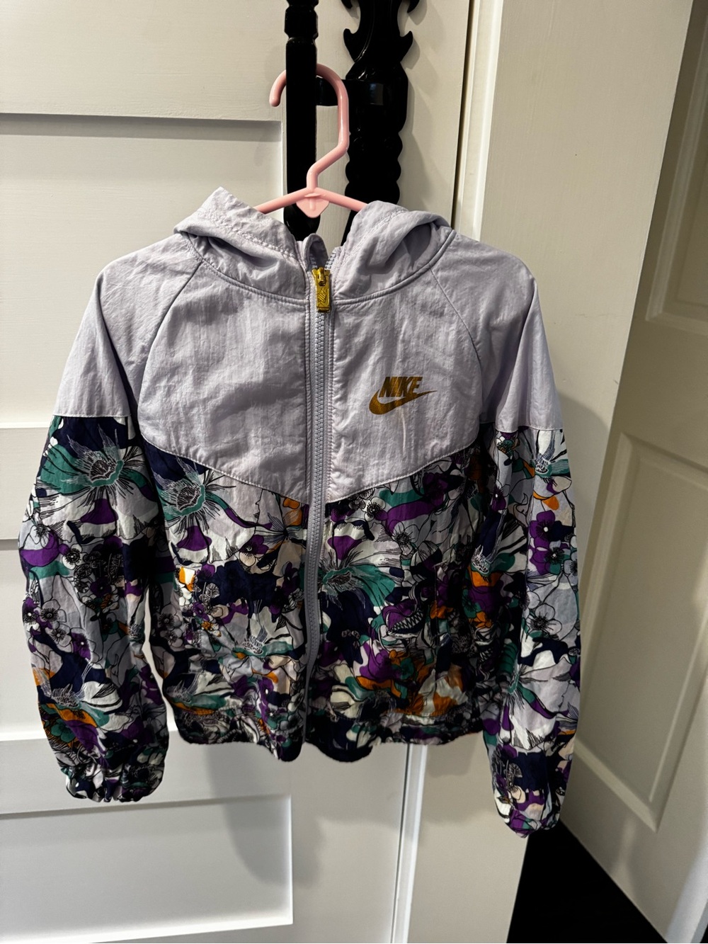 Girls Nike windbreaker/rain jacket